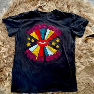Fine Vintage “Lookin Good Feelin Good” Graphic T-Shirt Size M